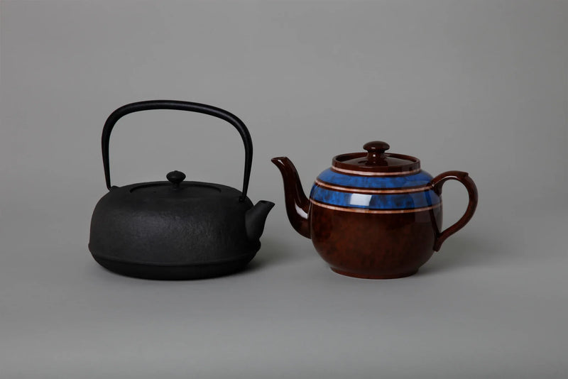 East and West: The Teapot